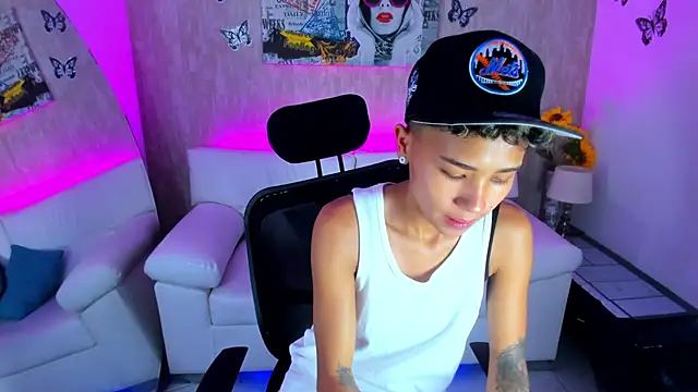 Snapshot of nova_sex01 chatting on 02-03-26, 06:22 nova sex01 online show from 02-03-26, 06:22