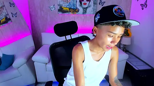 Snapshot of nova_sex01 chatting on 02-03-26, 06:40 nova sex01 online show from 02-03-26, 06:40