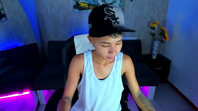 Snapshot of nova_sex01 chatting on 02-15-26, 04:53 nova sex01 online show from 02-15-26, 04:53