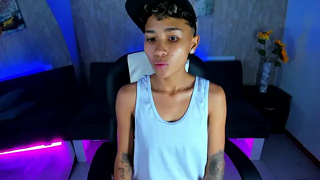 Snapshot of nova_sex01 chatting on 02-15-26, 07:51 nova sex01 online show from 02-15-26, 07:51