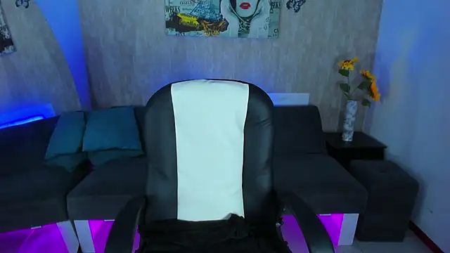 Snapshot of nova_sex01 chatting on 03-01-26, 11:12 nova sex01 online show from 03-01-26, 11:12