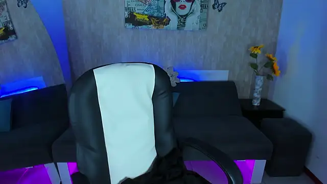 Snapshot of nova_sex01 chatting on 03-05-26, 04:19 nova sex01 online show from 03-05-26, 04:19