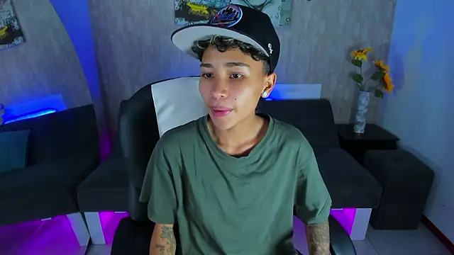 Snapshot of nova_sex01 chatting on 03-06-26, 04:53 nova sex01 online show from 03-06-26, 04:53