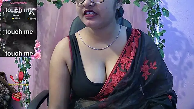 Snapshot of Pari-new chatting on 01-06-26, 04:16 Pari-new online show from 01-06-26, 04:16