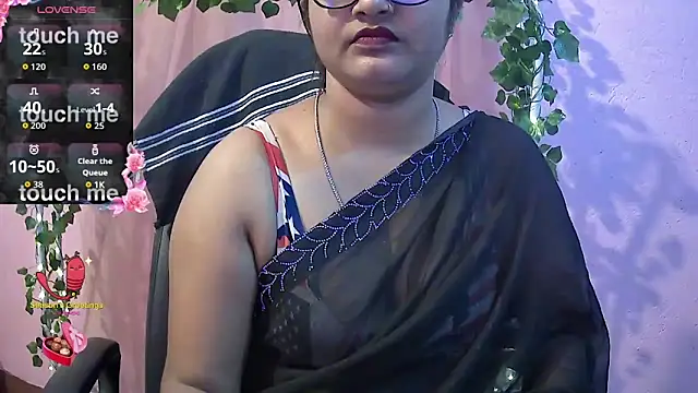 Snapshot of Pari-new chatting on 03-01-26, 04:25 Pari-new online show from 03-01-26, 04:25