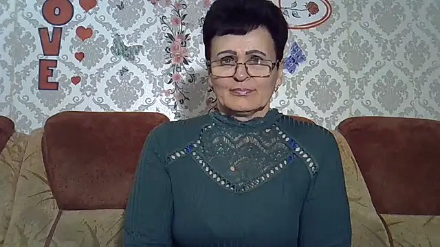 PaulaGolden online show from 04-30-26, 06:58