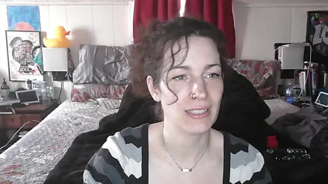 Snapshot of Adorable_as_duk chatting on 04-01-26, 06:16 Adorable as duk online show from 04-01-26, 06:16