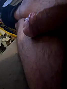 Snapshot of panigalenew chatting on 12-14-25, 01:22 panigalenew online show from 12-14-25, 01:22