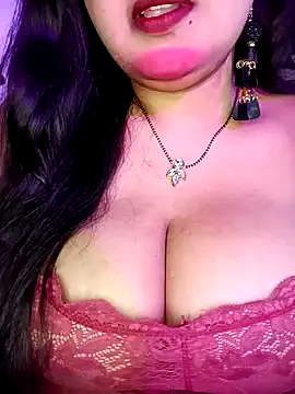 Suhanakhan00 online show from 10-24-25, 03:52