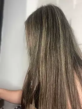 Sophie LS online show from 02-18-25, 08:27