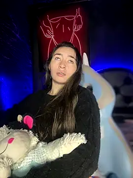 Sophie LS online show from 09-26-25, 04:38