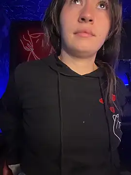 Sophie LS online show from 11-20-25, 05:07