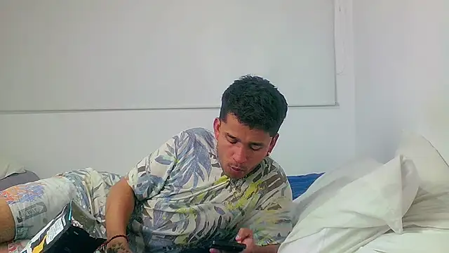 Snapshot of be_sinners chatting on 12-12-24, 11:18 be sinners online show from 12-12-24, 11:18