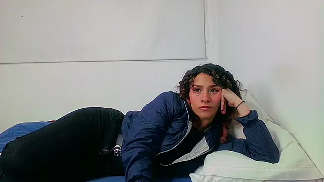 Snapshot of be_sinners chatting on 12-20-24, 12:30 be sinners online show from 12-20-24, 12:30