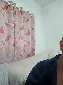 Snapshot of KAZADO_LIBERAL chatting on 09-22-25, 01:46 KAZADO LIBERAL online show from 09-22-25, 01:46