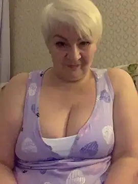 Snapshot of Laura_Millf chatting on 02-01-25, 03:28 Laura Millf online show from 02-01-25, 03:28