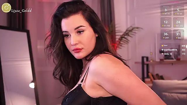 Snapshot of Liya_Gold_ chatting on 03-17-25, 08:40 Liya Gold online show from 03-17-25, 08:40