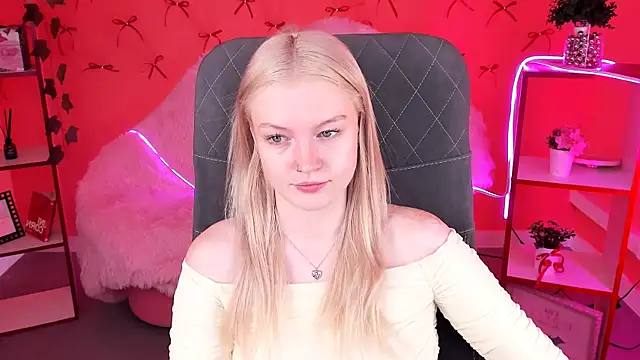 GraceGlamour online show from 11-22-25, 05:06