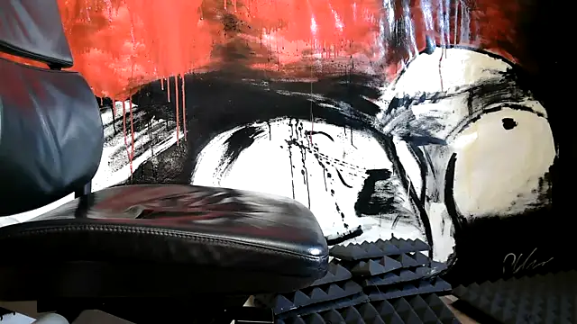 Snapshot of dani4334 chatting on 03-10-25, 11:10 dani4334 online show from 03-10-25, 11:10