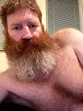 Snapshot of Redfurr69 chatting on 09-27-25, 08:30 Redfurr69 online show from 09-27-25, 08:30