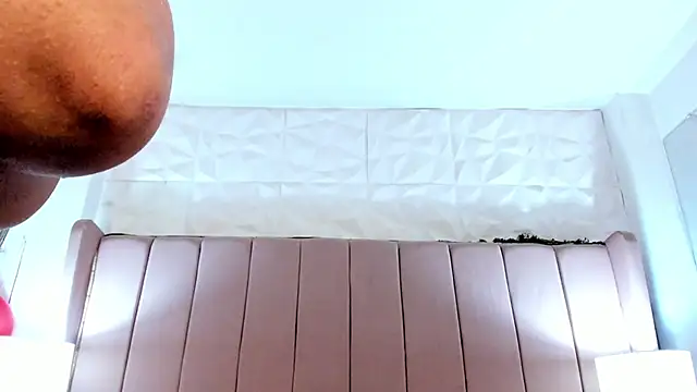 MollyBigBoobs12 online show from 03-06-25, 10:58