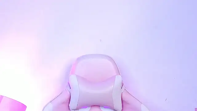 MollyBigBoobs12 online show from 03-10-25, 08:12