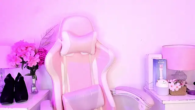 MollyBigBoobs12 online show from 03-13-25, 11:59