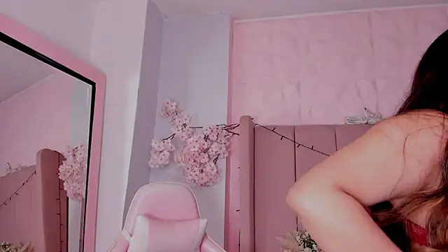 MollyBigBoobs12 online show from 10-14-25, 08:31