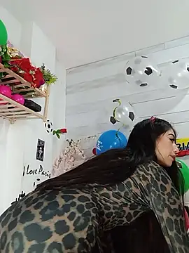 sara caplerx online show from 06-27-26, 03:50