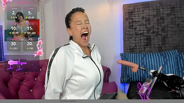 sharoncute1 online show from 11-25-25, 09:48