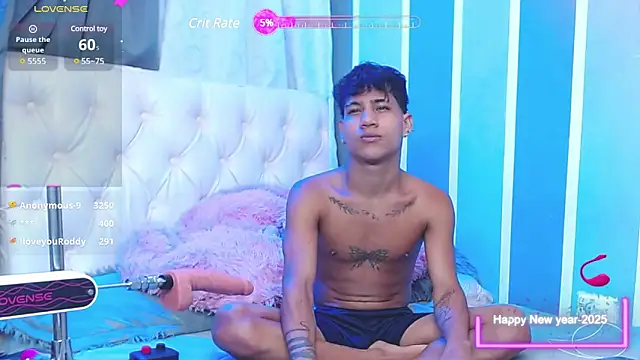 Snapshot of Sexys_Boys_Hot1 chatting on 01-13-25, 02:18 Sexys Boys Hot1 online show from 01-13-25, 02:18