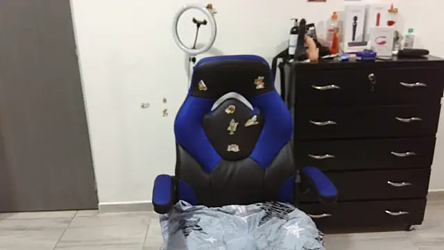 thomascooper7 online show from 01-27-25, 06:41