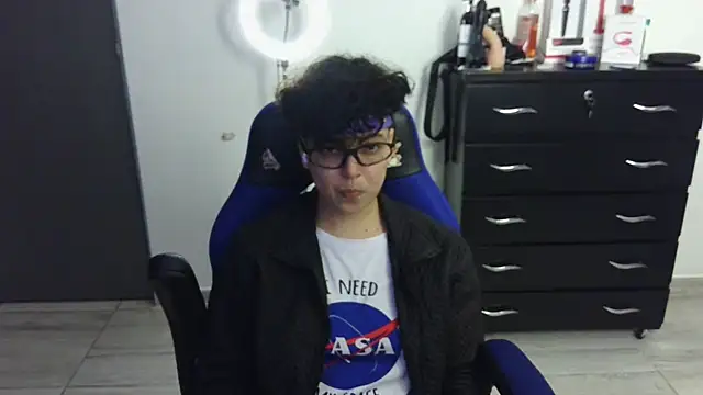 thomascooper7 online show from 01-28-25, 01:50