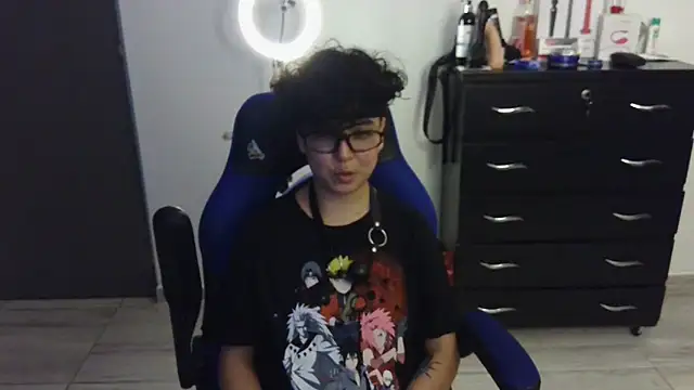 thomascooper7 online show from 02-02-25, 01:12