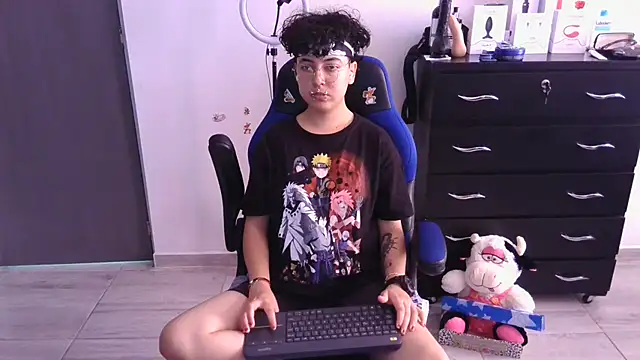 thomascooper7 online show from 03-22-25, 02:03