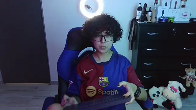 thomascooper7 online show from 09-28-25, 05:51