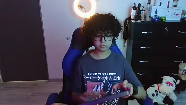 thomascooper7 online show from 10-04-25, 06:28