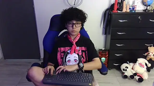 thomascooper7 online show from 04-09-26, 07:19