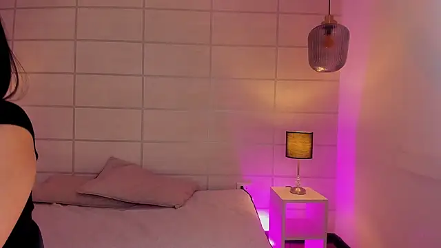 Snapshot of Christine_Laam chatting on 02-28-26, 02:56 Christine Laam online show from 02-28-26, 02:56