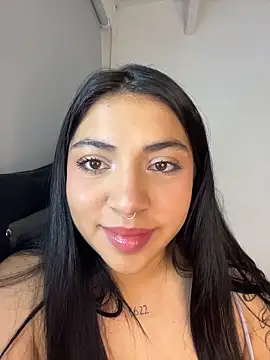 Christine Laam online show from 06-10-26, 12:44