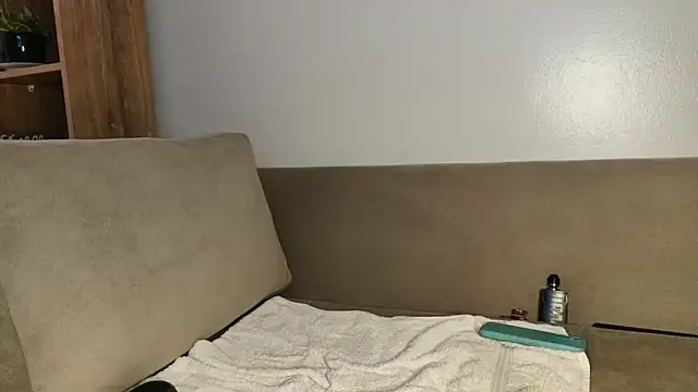 Snapshot of neonangel666 chatting on 03-19-25, 04:03 neonangel666 online show from 03-19-25, 04:03