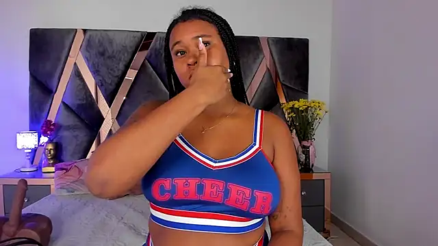 Milan ebony online show from 06-27-26, 11:37