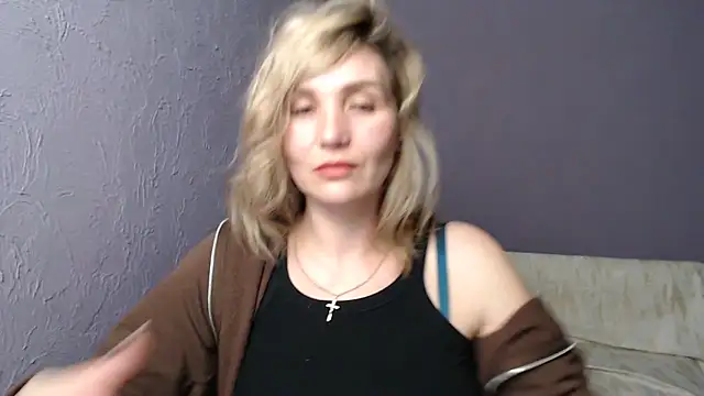  sexy lady online show from 03-20-25, 05:47