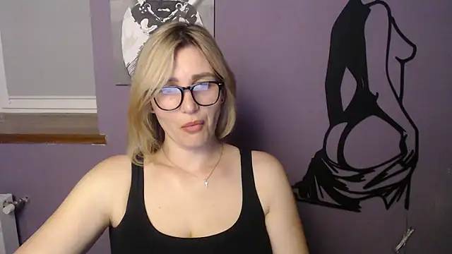  sexy lady online show from 06-17-26, 01:56