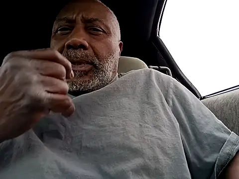 Snapshot of yasohw chatting on 03-13-25, 10:43 yasohw online show from 03-13-25, 10:43