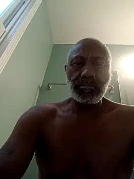 Snapshot of yasohw chatting on 09-21-25, 12:40 yasohw online show from 09-21-25, 12:40