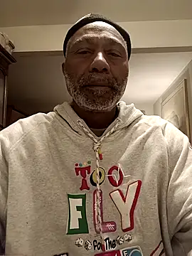 Snapshot of yasohw chatting on 12-22-25, 02:41 yasohw online show from 12-22-25, 02:41