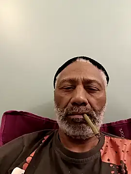 Snapshot of yasohw chatting on 03-12-26, 04:40 yasohw online show from 03-12-26, 04:40