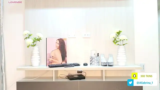 Snapshot of SabrinaAlcantara1 chatting on 12-14-25, 12:49 SabrinaAlcantara1 online show from 12-14-25, 12:49