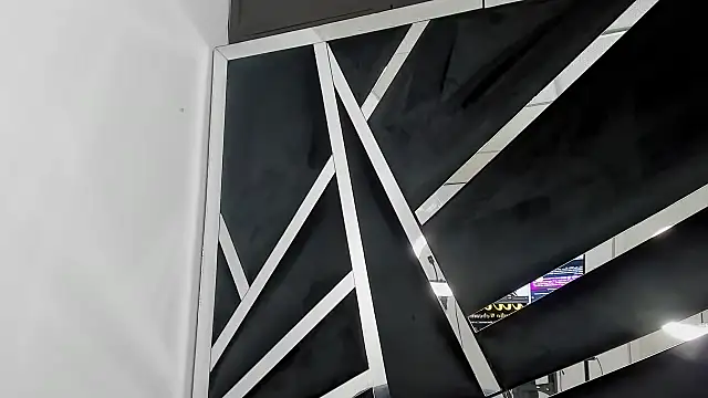 Sofia-candyht online show from 03-13-25, 08:54